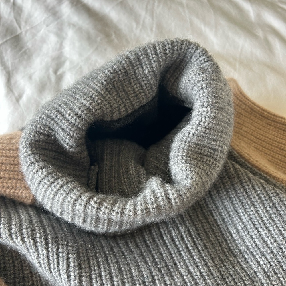 Autumn Cashmere Colorblock Sweater - Picture 6 of 6